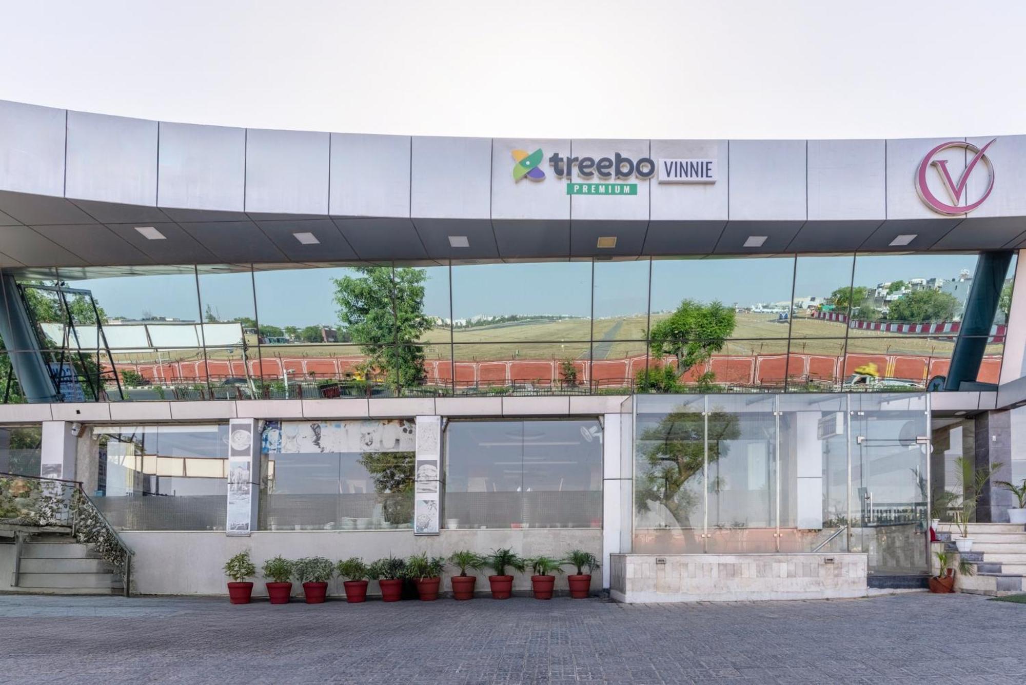 Treebo Premium Vinnie 4*