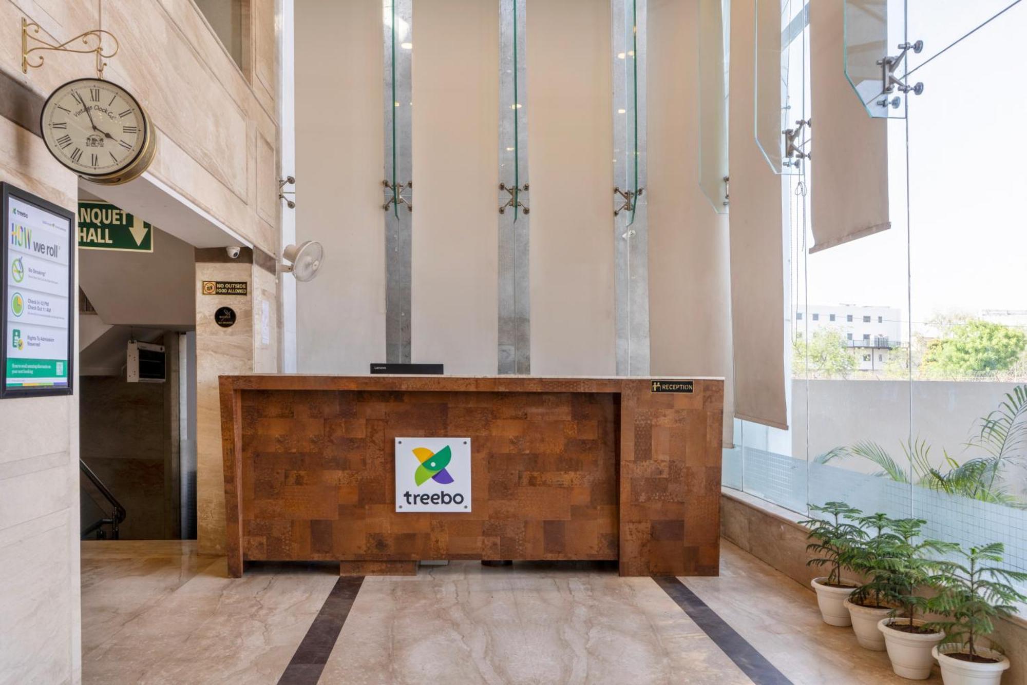 Treebo Premium Vinnie Hotel 4*